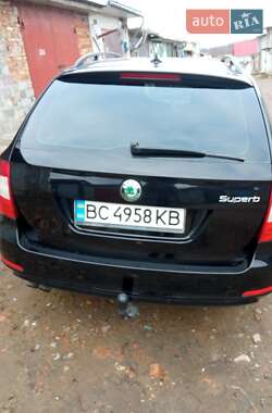 Универсал Skoda Superb 2010 в 
