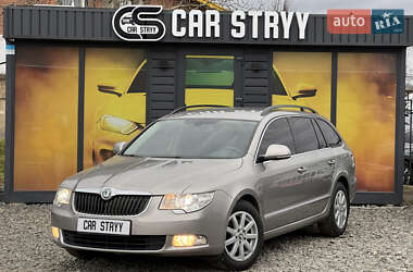 Универсал Skoda Superb 2010 в Стрые