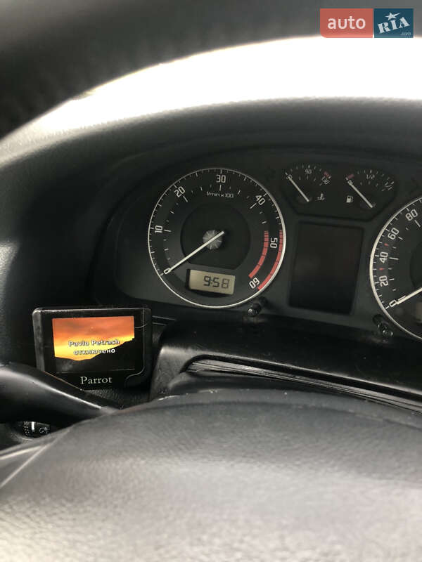 Лифтбек Skoda Superb 2007 в Запорожье