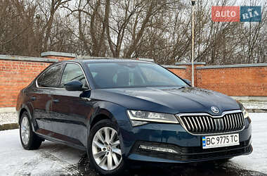 Лифтбек Skoda Superb 2020 в Дрогобыче