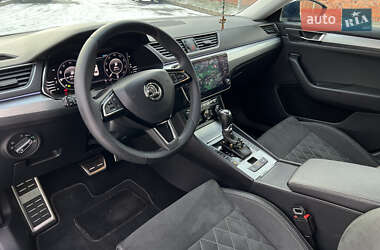 Лифтбек Skoda Superb 2020 в Дрогобыче