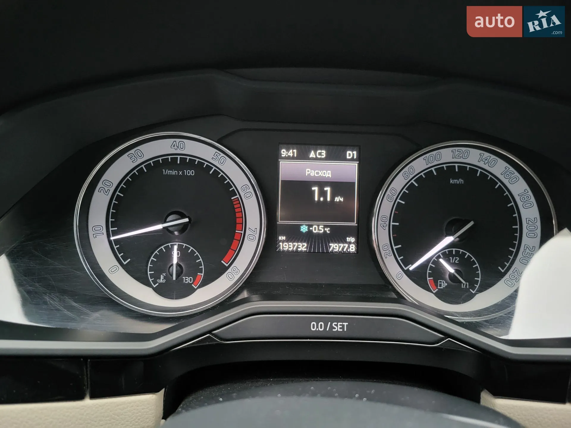2017 Skoda Superb - мініатюра 2