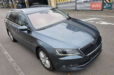 Універсал Skoda Superb 2017 в Києві