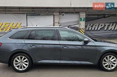 Універсал Skoda Superb 2017 в Києві