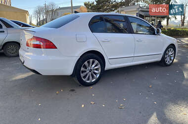 Ліфтбек Skoda Superb 2012 в Подільську