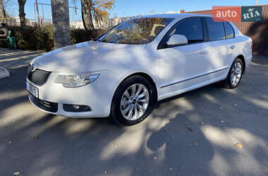 Ліфтбек Skoda Superb 2012 в Подільську