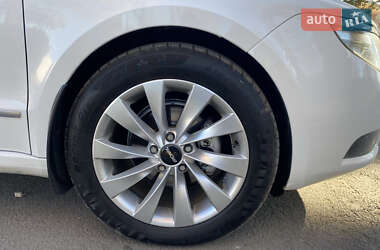 Ліфтбек Skoda Superb 2012 в Подільську