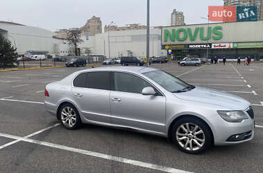 Ліфтбек Skoda Superb 2013 в Києві