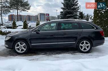 Универсал Skoda Superb 2010 в Львове