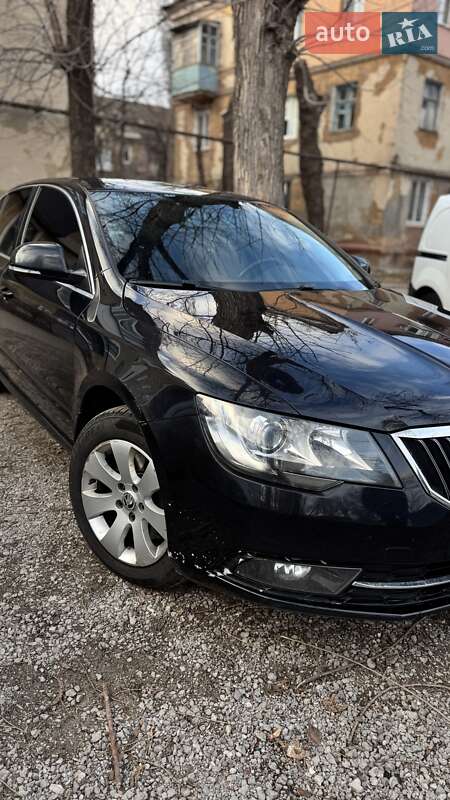 Skoda Superb 2013