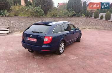 Універсал Skoda Superb 2010 в Рівному