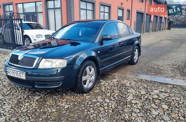 Лифтбек Skoda Superb 2003 в Тячеве