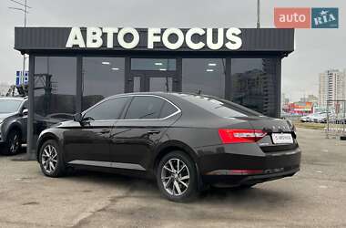 Ліфтбек Skoda Superb 2019 в Києві