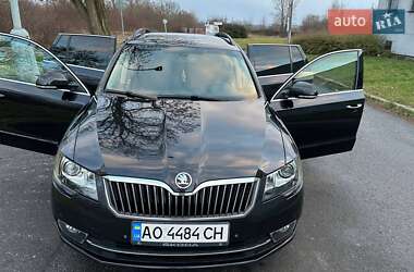 Универсал Skoda Superb 2015 в 