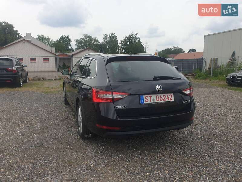 Універсал Skoda Superb 2015 в Снятині