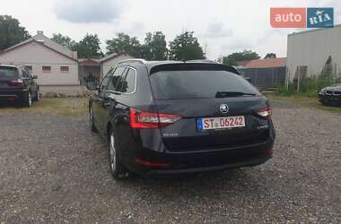Универсал Skoda Superb 2015 в 