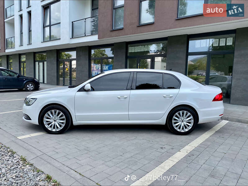 Лифтбек Skoda Superb 2013 в Хусте