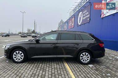 Универсал Skoda Superb 2021 в 