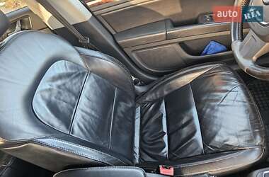Лифтбек Skoda Superb 2009 в 
