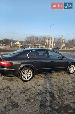 Лифтбек Skoda Superb 2009 в 
