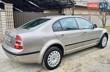 Лифтбек Skoda Superb 2007 в Каменском