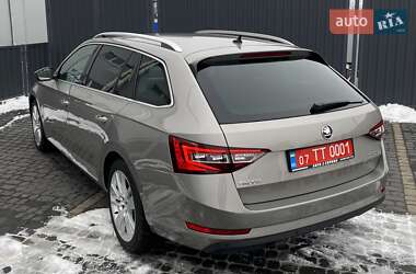 Універсал Skoda Superb 2016 в Мукачевому