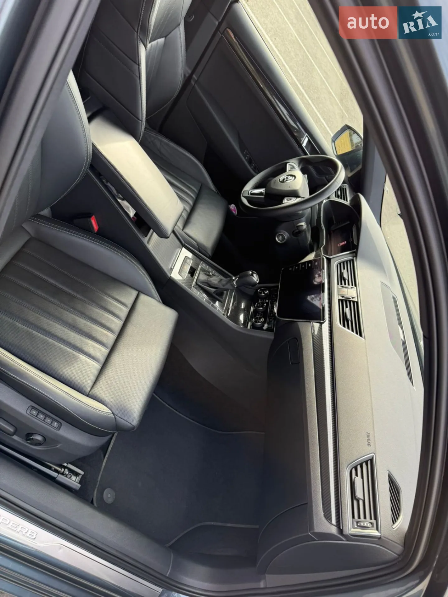 2019 Skoda Superb - мініатюра 7