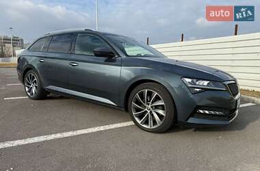 Універсал Skoda Superb 2019 в 