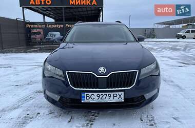 Універсал Skoda Superb 2016 в Радехові