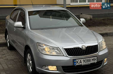 Ліфтбек Skoda Superb 2010 в Одесі