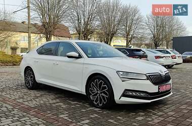 Лифтбек Skoda Superb 2020 в Луцке