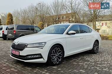 Лифтбек Skoda Superb 2020 в Луцке