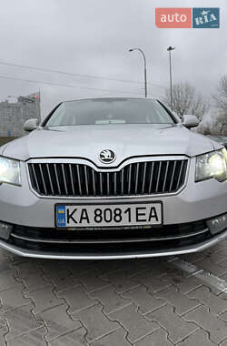 Ліфтбек Skoda Superb 2013 в Києві