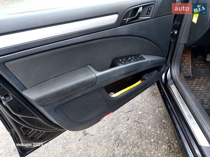 Универсал Skoda Superb 2013 в Житомире