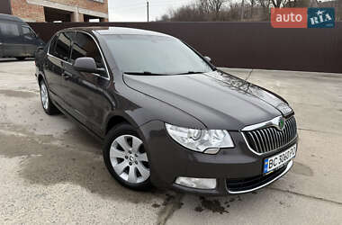 Ліфтбек Skoda Superb 2010 в Жидачові