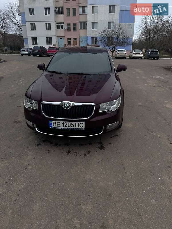 Skoda Superb 2012