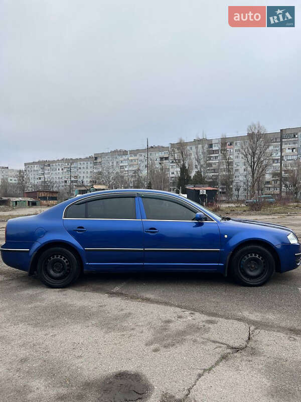 Ліфтбек Skoda Superb 2002 в Запоріжжі