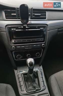 Универсал Skoda Superb 2010 в Ужгороде