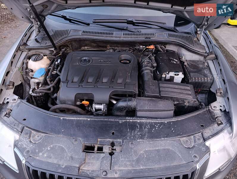 Универсал Skoda Superb 2013 в Ярмолинцах фото 30 Универсал Skoda Superb 2013 в Ярмолинцах