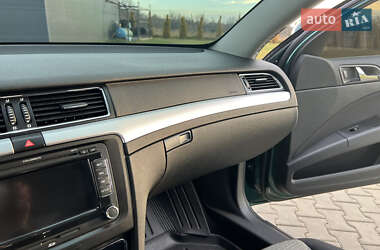 Універсал Skoda Superb 2011 в Луцьку