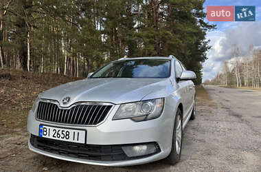 Універсал Skoda Superb 2014 в Нових Санжарах