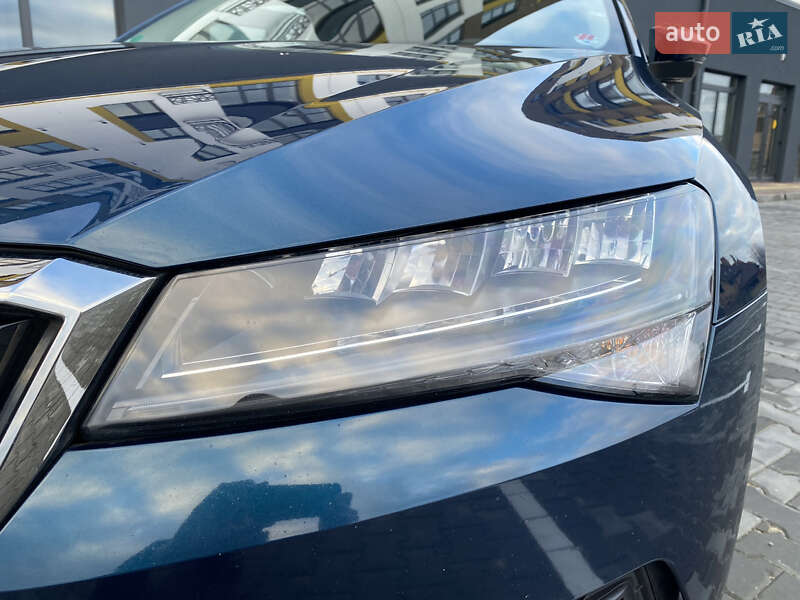 Универсал Skoda Superb 2020 в Луцке
