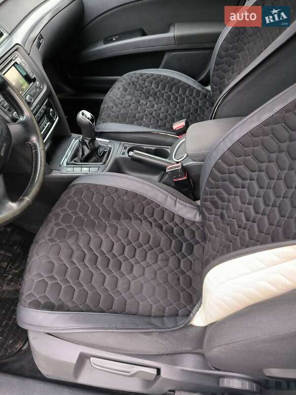 Универсал Skoda Superb 2012 в Львове