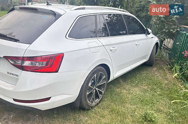 Универсал Skoda Superb 2018 в 