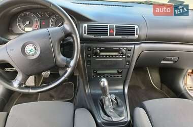 Ліфтбек Skoda Superb 2001 в Слов'янську