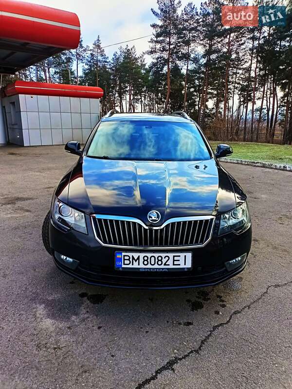 Універсал Skoda Superb 2014 в Харкові