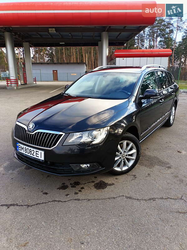 Універсал Skoda Superb 2014 в Харкові