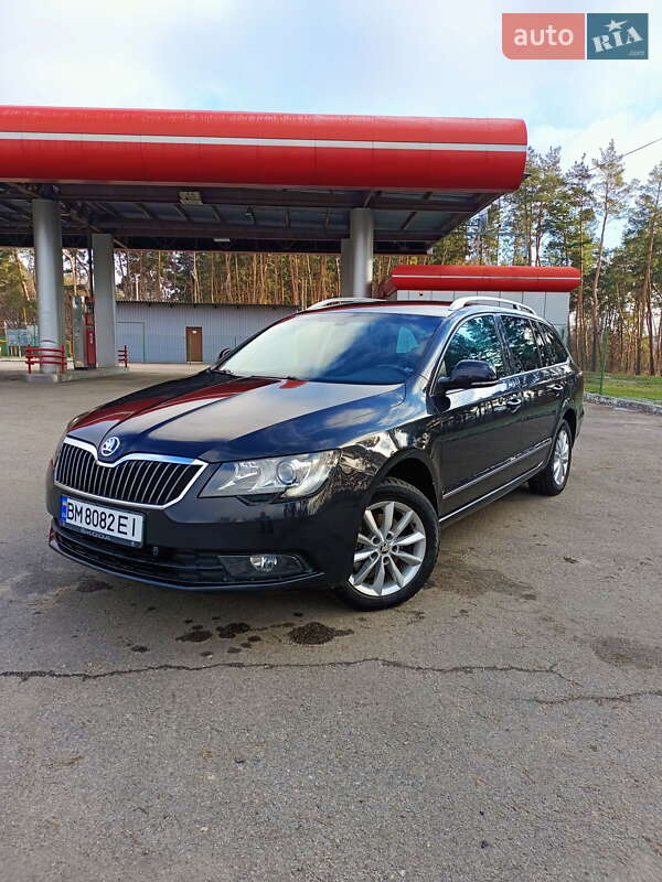 Універсал Skoda Superb 2014 в Харкові