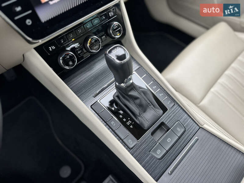 Ліфтбек Skoda Superb 2019 в Луцьку