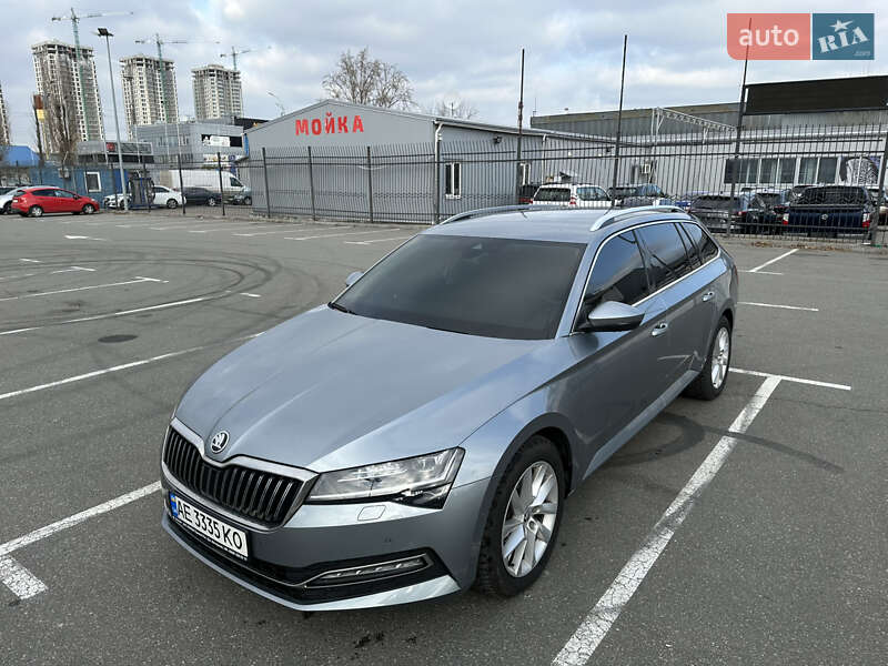 Универсал Skoda Superb 2020 в Киеве